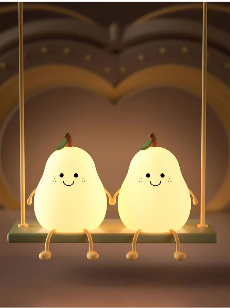 Shining Pear Lamp